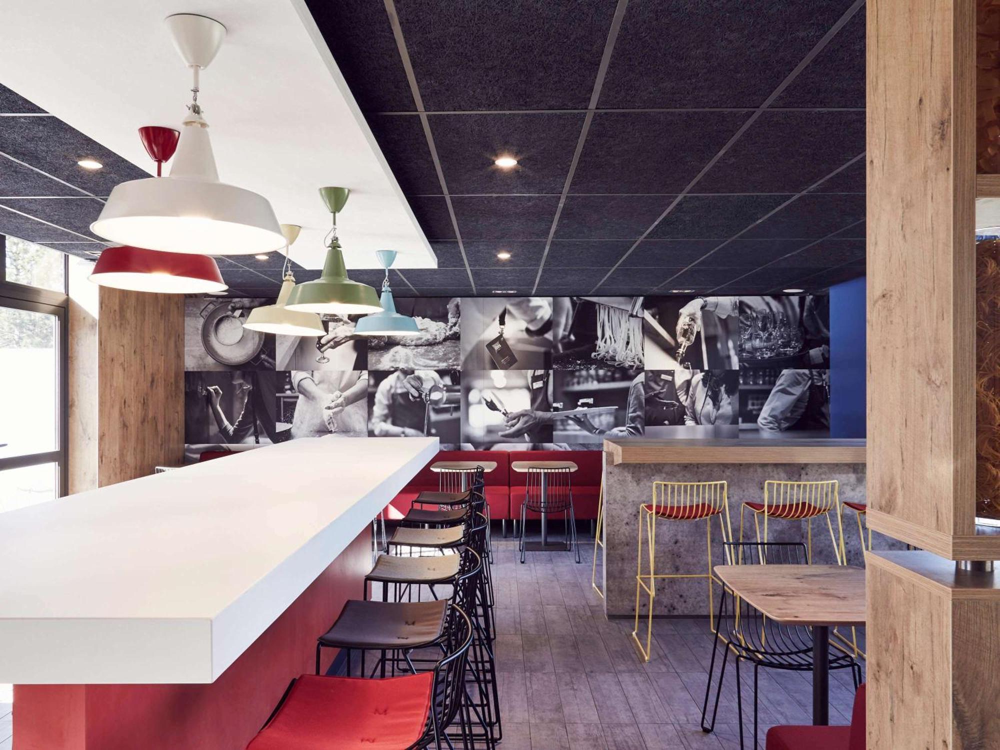 Hotel Ibis Aix En Provence 3*
